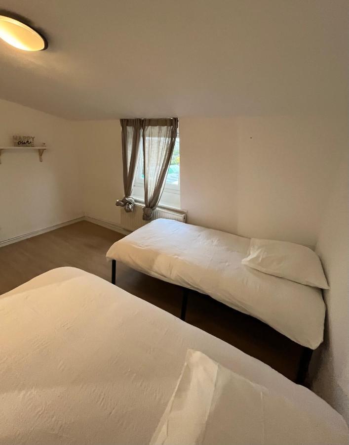Holiday home Grande Maison Et Jardin Metropole Seclin